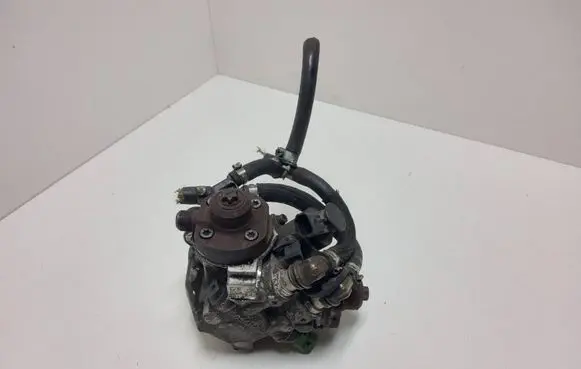Volvo XC60 Fuel injection high pressure pump 31272896