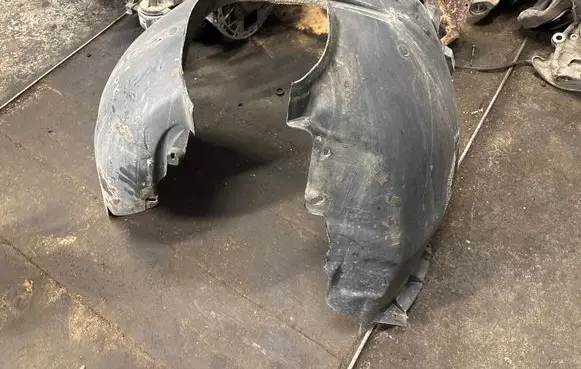 Ford Focus C-MAX Front wheel arch liner splash guards