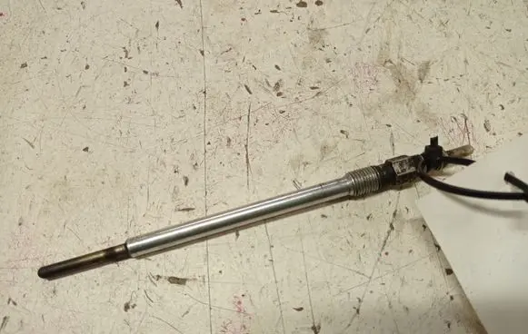 Opel Astra H Glow plug NGKYE07