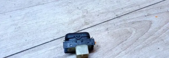 Mercedes-Benz C W202 Wing mirror switch 2108202010kz