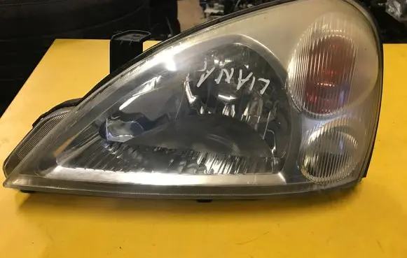 Suzuki Liana Headlight/headlamp