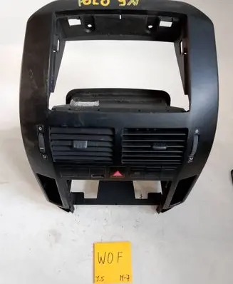 Volkswagen Polo IV 9N3 Dashboard 
