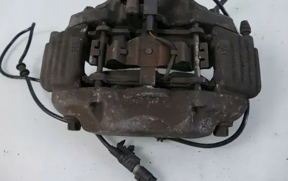 Mercedes-Benz S W221 Front brake caliper