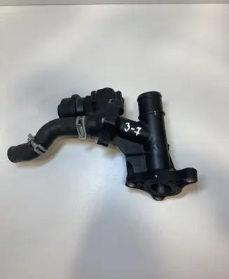 Nissan X-Trail T32 Thermostat 110600686R