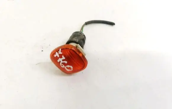 Audi A4 S4 B5 8D Front fender indicator light 4D0949127