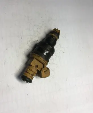 BMW 7 E32 Fuel injector 0280150714
