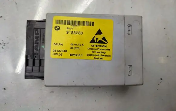 BMW 5 E60 E61 Center console control module 9183233