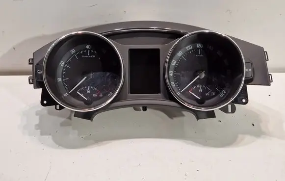Skoda Superb B6 (3T) Speedometer (instrument cluster) 3T1920841B