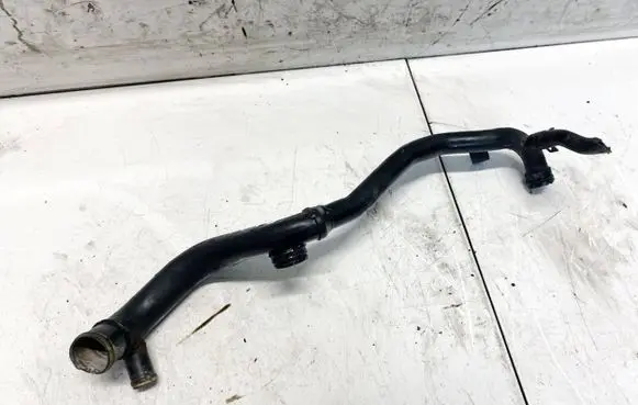 Audi A6 S6 C5 4B Engine coolant pipe/hose 059121071b