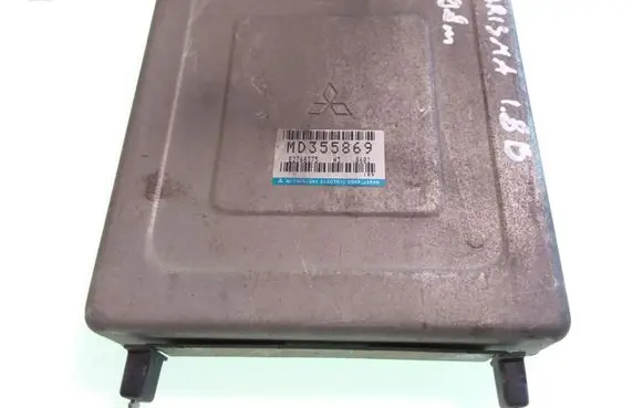 Mitsubishi Carisma Engine control unit/module MD355869