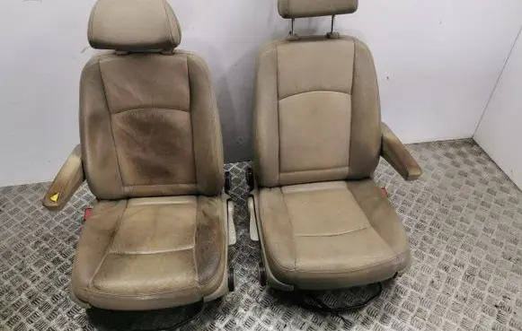 Mercedes-Benz Vito Viano W639 Front passenger seat 