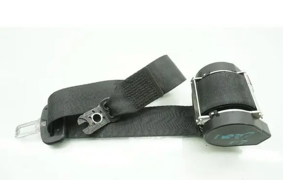 Seat Leon (5F) Front seatbelt 5F0857805A