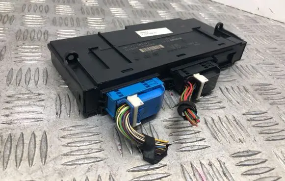 BMW 5 F10 F11 Comfort/convenience module 926746402 3276620835 524792F01
