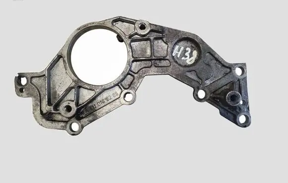 Mercedes-Benz Vito Viano W639 Timing chain cover A6110160206