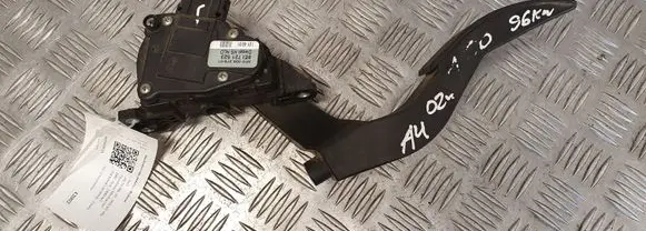 Audi A4 S4 B6 8E 8H Accelerator throttle pedal 8EI721523
