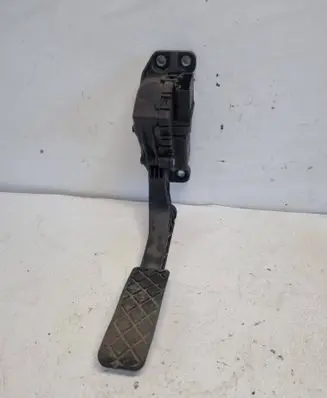 Audi A6 S6 C6 4F Accelerator throttle pedal 4F1723523B 0089840