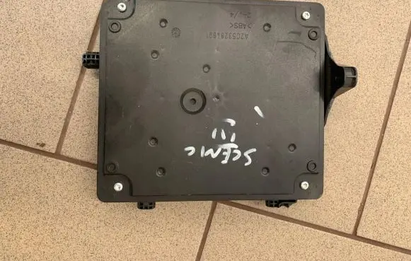 Renault Scenic II - Grand scenic II BSM Control unit 