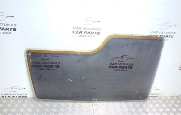 Land Rover Discovery Rear windscreen/windshield window 43R00003 DOT17M24AS2