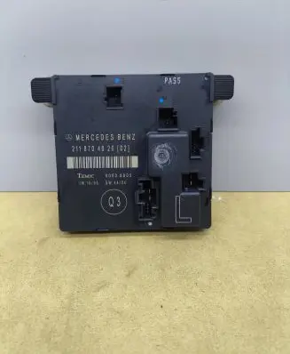 Mercedes-Benz E W211 Door control unit/module 2118704026 00006805