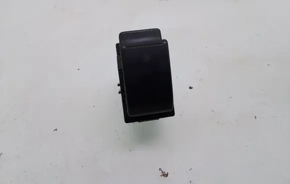 Toyota Avensis T250 Electric window control switch