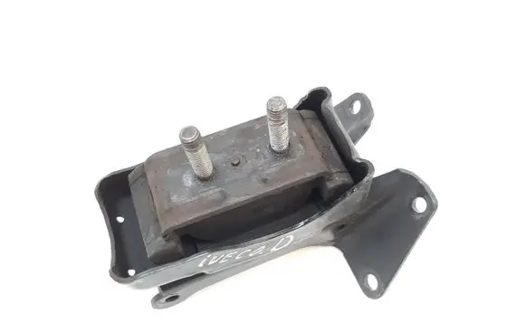 Iveco Daily 6th gen Engine mount bracket 5801283685