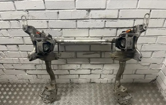 Audi Q5 SQ5 Front subframe 8R0399315J
