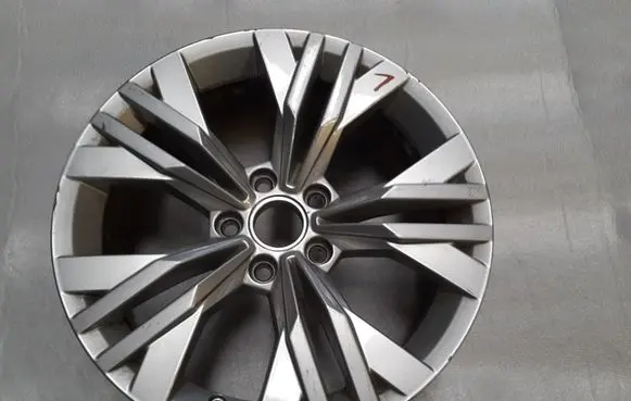 Volkswagen Scirocco R16 alloy rim 3G0601025AB