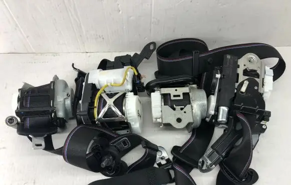 BMW X3M F97 Set of seat belts 