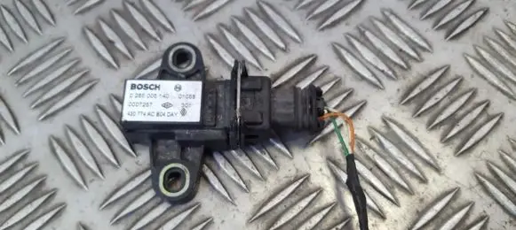 Renault Scenic I Airbag deployment crash/impact sensor 0265005140 0007257