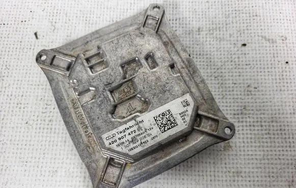 Audi R8 42 Xenon control unit/module 420907472G 10EEG101623 130732920604