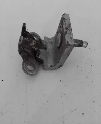 Volkswagen PASSAT B5.5 Tailgate/trunk/boot hinge 3B9827301D