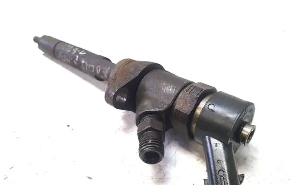 Ford Focus C-MAX Fuel injector 0445110188
