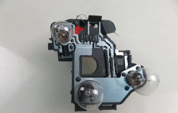 Peugeot 206 Tail light bulb cover holder
