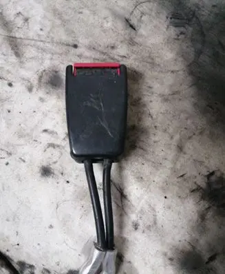 Ford Transit Middle seatbelt buckle (rear) 5568506512