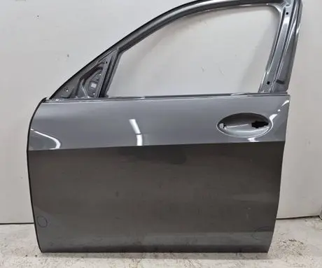 BMW X7 G07 Front door 