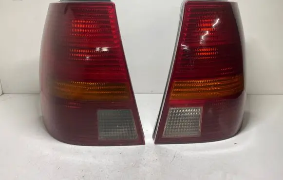 Volkswagen Bora Rear/tail lights set 1J9945075P