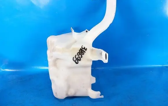 Ford Fusion II Windshield washer fluid reservoir/tank DS7Z17618A