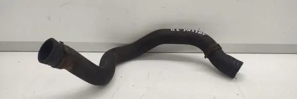 Volkswagen PASSAT B6 Engine coolant pipe/hose 3C0122101R