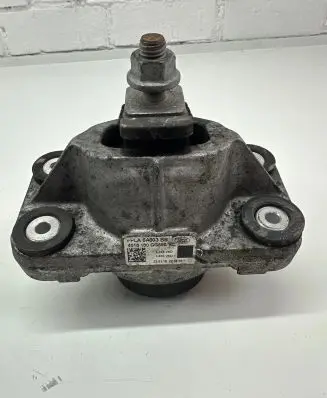 Land Rover Discovery 5 Engine mount bracket FPLA6A003BB L405V6D 4518160