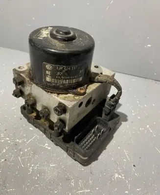 Volkswagen Golf IV ABS Pump 1J0907379G HLS9A28K21 10094903403