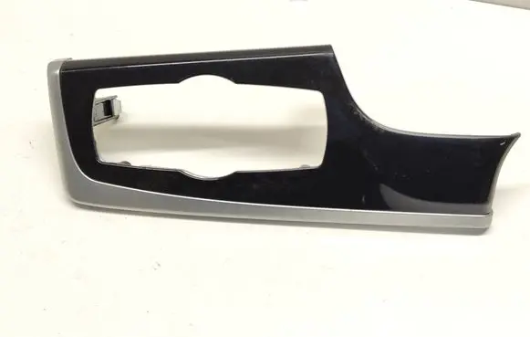 BMW 5 F10 F11 Panel trim 9166644 528506