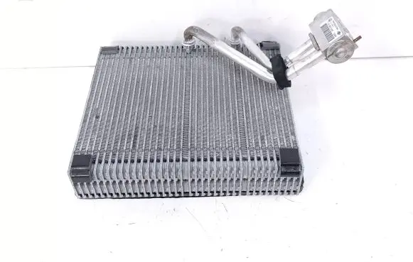 Porsche Cayenne (92A) Air conditioning (A/C) radiator (interior) 7P0820101B 7P0820679A