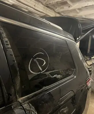 Jeep Grand Cherokee WL Rear side window