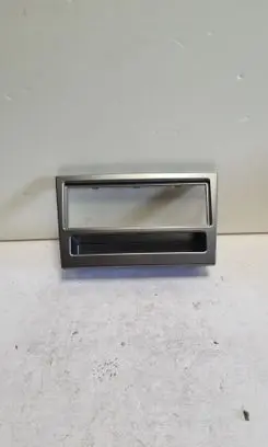 Radio/GPS head unit trim