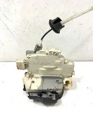 Audi A6 S6 C6 4F Front door lock 4F1837015