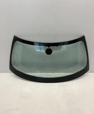 Mini One - Cooper F56 F55 Front windscreen/windshield window 