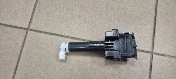 Toyota Prius (XW30) Headlight washer spray nozzle 8520747030