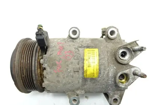 Ford Focus Air conditioning (A/C) compressor (pump) AV1T19D629BA