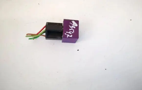 Peugeot 406 Other relay 12v25a03517