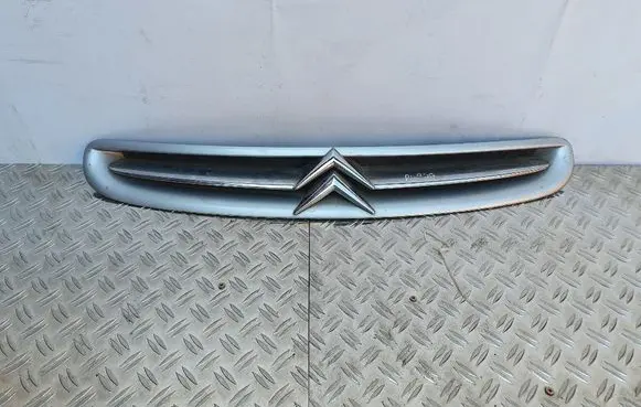 Citroen Xsara Picasso Front bumper upper radiator grill 9631507477 9632099177